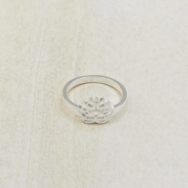 Harmony ring with Maia connection emblem face