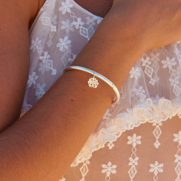 Maia Bangle Silver
