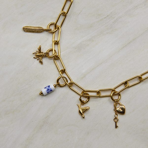 Chunky Paperclip Charm Necklace in Gold