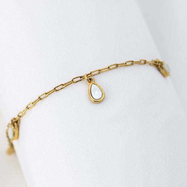 Kailani Bracelet in Gold (3)