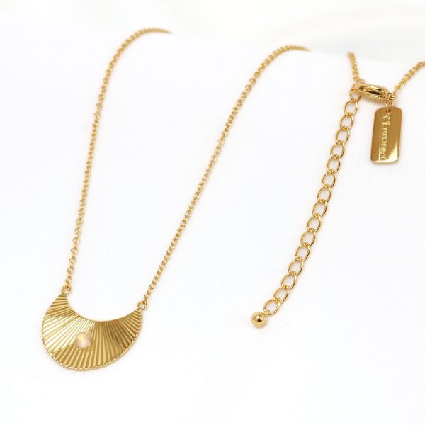 Moonbeams Necklace Gold Rose Quartz